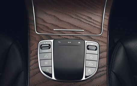 Mercedes-Benz GLC, 2019 год, 3 350 000 рублей, 27 фотография