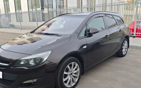 Opel Astra J, 2014 год, 1 115 000 рублей, 2 фотография