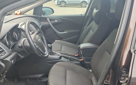 Opel Astra J, 2014 год, 1 115 000 рублей, 7 фотография