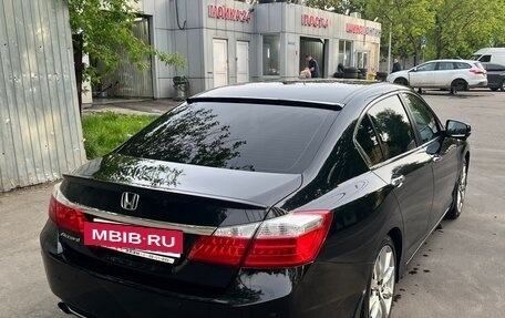 Honda Accord IX рестайлинг, 2013 год, 1 800 000 рублей, 3 фотография
