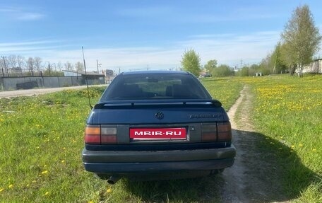Volkswagen Passat B3, 1993 год, 190 000 рублей, 2 фотография