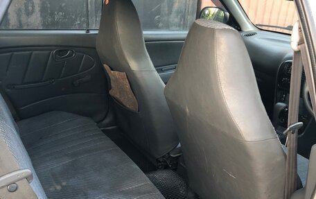 Mitsubishi Libero I рестайлинг, 2001 год, 150 000 рублей, 5 фотография