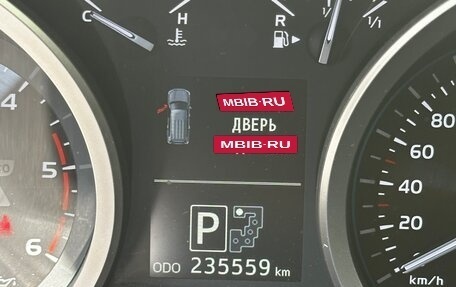 Toyota Land Cruiser 200, 2013 год, 3 500 000 рублей, 8 фотография