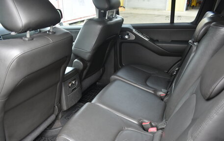 Nissan Pathfinder, 2006 год, 1 170 000 рублей, 9 фотография