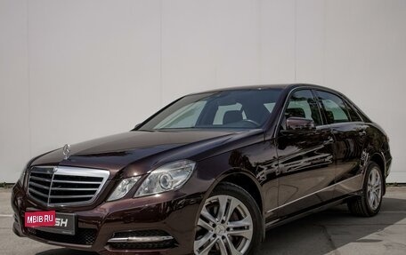 Mercedes-Benz E-Класс, 2011 год, 1 749 000 рублей, 6 фотография