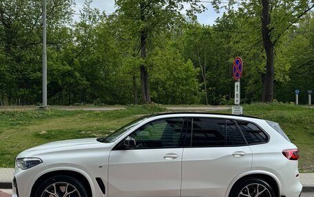 BMW X5, 2021 год, 10 600 000 рублей, 3 фотография