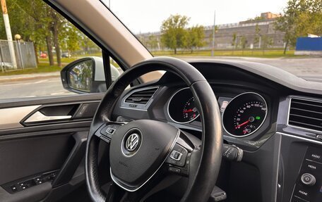 Volkswagen Tiguan II, 2020 год, 2 300 000 рублей, 13 фотография
