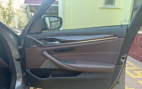 BMW 5 серия, 2021 год, 7 600 000 рублей, 23 фотография