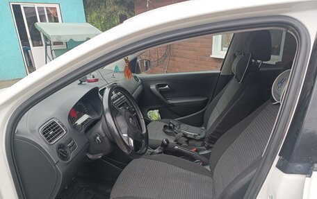 Volkswagen Polo VI (EU Market), 2013 год, 650 000 рублей, 10 фотография