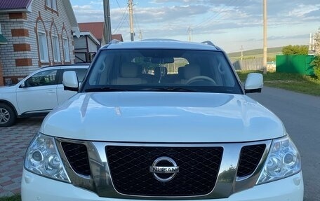 Nissan Patrol, 2011 год, 2 700 000 рублей, 2 фотография