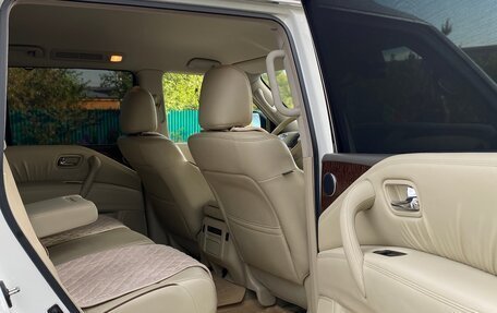 Nissan Patrol, 2011 год, 2 700 000 рублей, 14 фотография