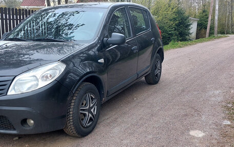 Renault Sandero I, 2011 год, 380 000 рублей, 3 фотография