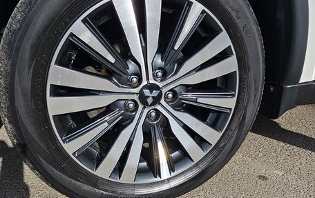 Mitsubishi Outlander III рестайлинг 3, 2019 год, 2 900 000 рублей, 30 фотография