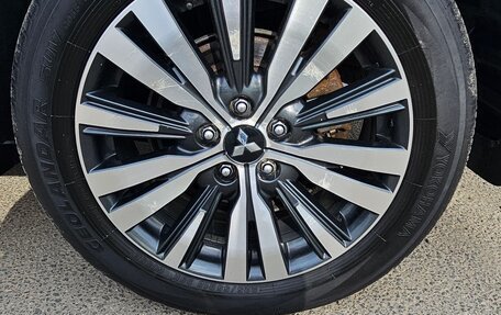 Mitsubishi Outlander III рестайлинг 3, 2019 год, 2 900 000 рублей, 31 фотография