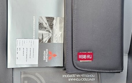 Mitsubishi Outlander III рестайлинг 3, 2019 год, 2 900 000 рублей, 34 фотография
