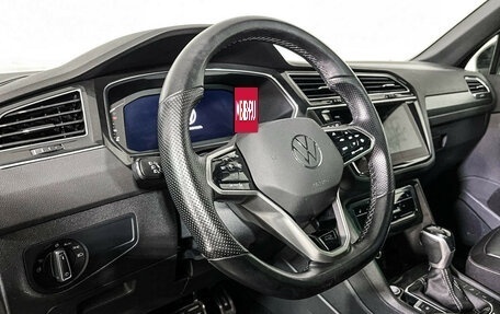 Volkswagen Tiguan II, 2021 год, 3 777 000 рублей, 13 фотография