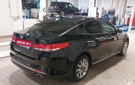 KIA Optima IV, 2017 год, 1 727 000 рублей, 6 фотография