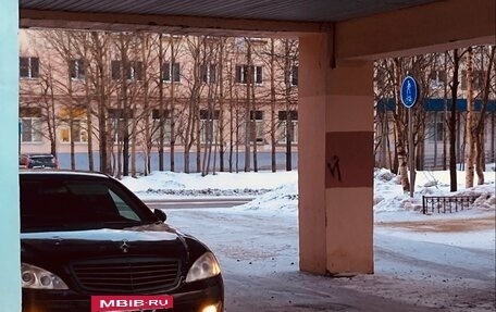 Mercedes-Benz S-Класс, 2005 год, 580 000 рублей, 2 фотография