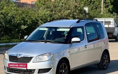 Skoda Roomster, 2014 год, 950 000 рублей, 3 фотография