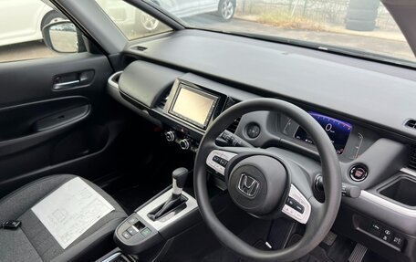 Honda Fit, 2022 год, 1 420 000 рублей, 5 фотография
