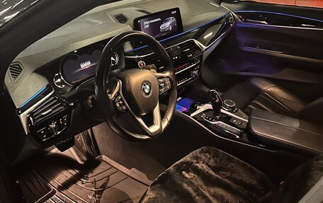BMW 6 серия, 2018 год, 4 000 000 рублей, 2 фотография
