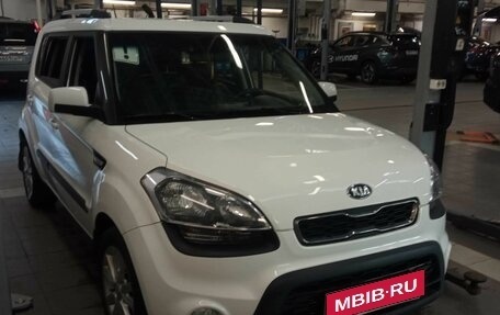 KIA Soul I рестайлинг, 2014 год, 850 000 рублей, 2 фотография