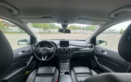 Mercedes-Benz B-Класс, 2016 год, 1 850 000 рублей, 8 фотография