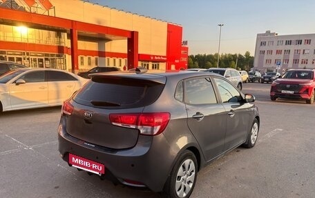 KIA Rio III рестайлинг, 2017 год, 940 000 рублей, 5 фотография