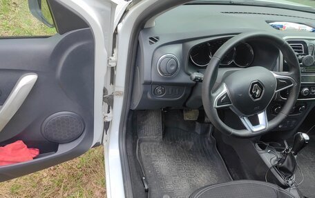 Renault Logan II, 2021 год, 850 000 рублей, 10 фотография