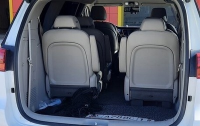 KIA Carnival III, 2018 год, 2 680 000 рублей, 1 фотография