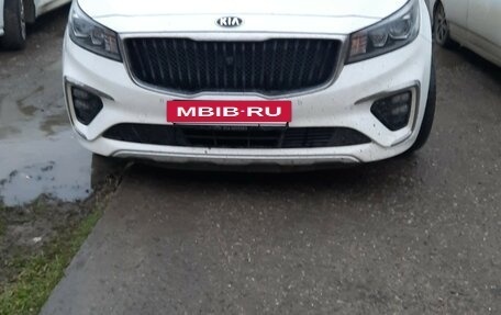KIA Carnival III, 2018 год, 2 680 000 рублей, 4 фотография