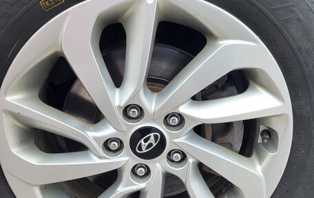Hyundai Tucson III, 2018 год, 1 900 000 рублей, 2 фотография