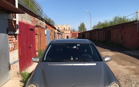 Mercedes-Benz C-Класс, 2004 год, 450 000 рублей, 1 фотография