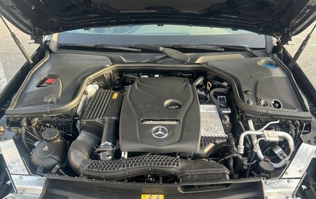 Mercedes-Benz E-Класс, 2018 год, 4 500 000 рублей, 14 фотография
