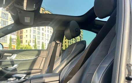 Mercedes-Benz E-Класс, 2018 год, 4 500 000 рублей, 18 фотография