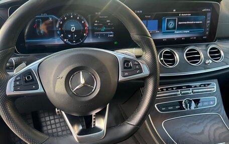 Mercedes-Benz E-Класс, 2018 год, 4 500 000 рублей, 20 фотография