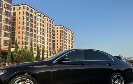 Mercedes-Benz E-Класс, 2018 год, 4 500 000 рублей, 25 фотография