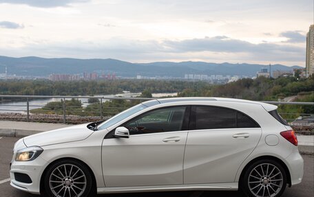 Mercedes-Benz A-Класс, 2015 год, 1 760 000 рублей, 2 фотография