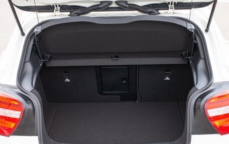 Mercedes-Benz A-Класс, 2015 год, 1 760 000 рублей, 7 фотография