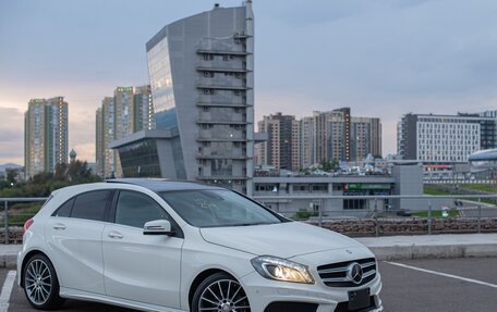 Mercedes-Benz A-Класс, 2015 год, 1 760 000 рублей, 16 фотография