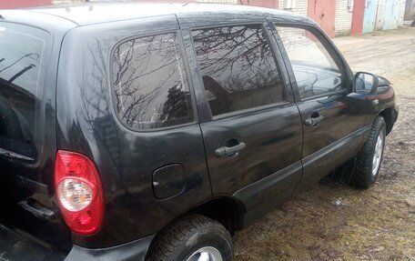 Chevrolet Niva I рестайлинг, 2006 год, 340 000 рублей, 3 фотография