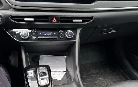 Hyundai Sonata VIII, 2021 год, 2 450 000 рублей, 5 фотография