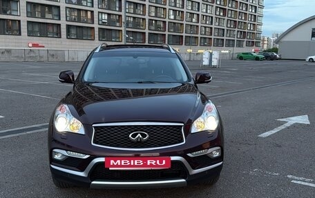Infiniti QX50 I рестайлинг, 2017 год, 3 000 000 рублей, 4 фотография