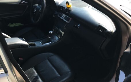 Mercedes-Benz C-Класс, 2004 год, 450 000 рублей, 2 фотография