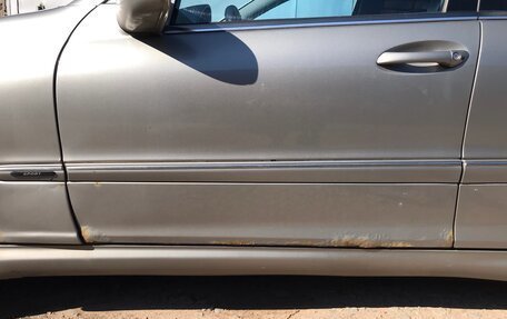 Mercedes-Benz C-Класс, 2004 год, 450 000 рублей, 15 фотография