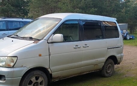 Toyota Lite Ace IV, 1999 год, 250 000 рублей, 4 фотография