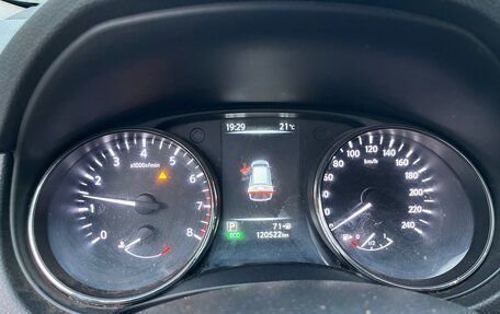 Nissan X-Trail, 2018 год, 1 835 000 рублей, 8 фотография