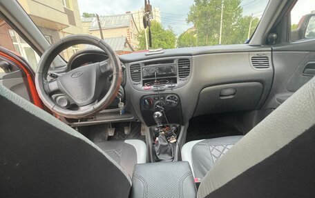KIA Rio II, 2006 год, 450 000 рублей, 13 фотография