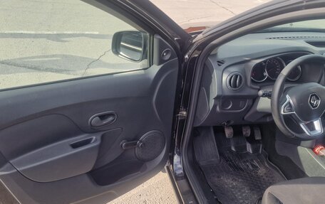 Renault Logan II, 2021 год, 1 300 000 рублей, 10 фотография