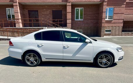 Volkswagen Passat B7, 2012 год, 1 030 000 рублей, 4 фотография